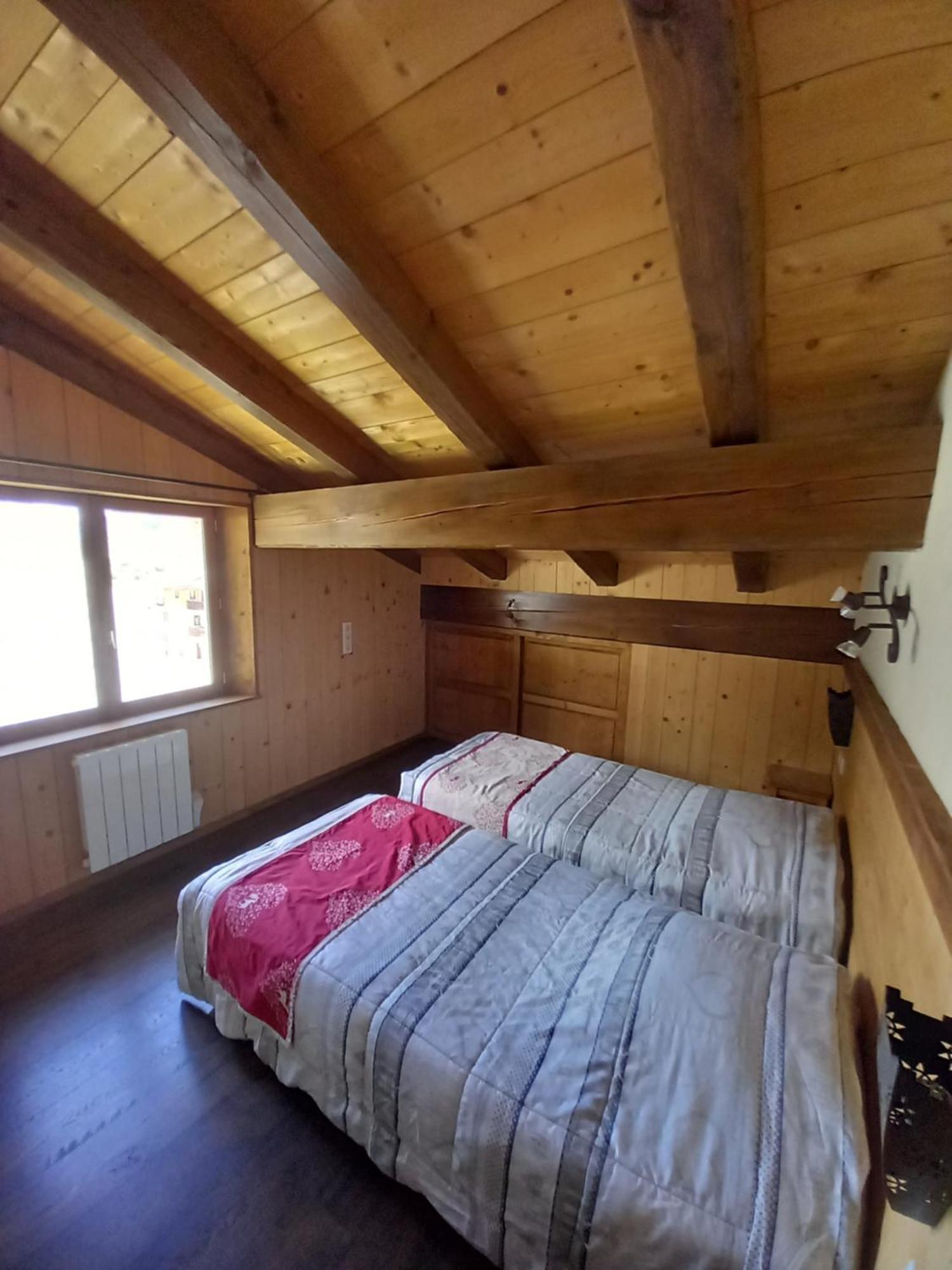 Chalet l'aubépine résidence B&B Bessans Esterno foto