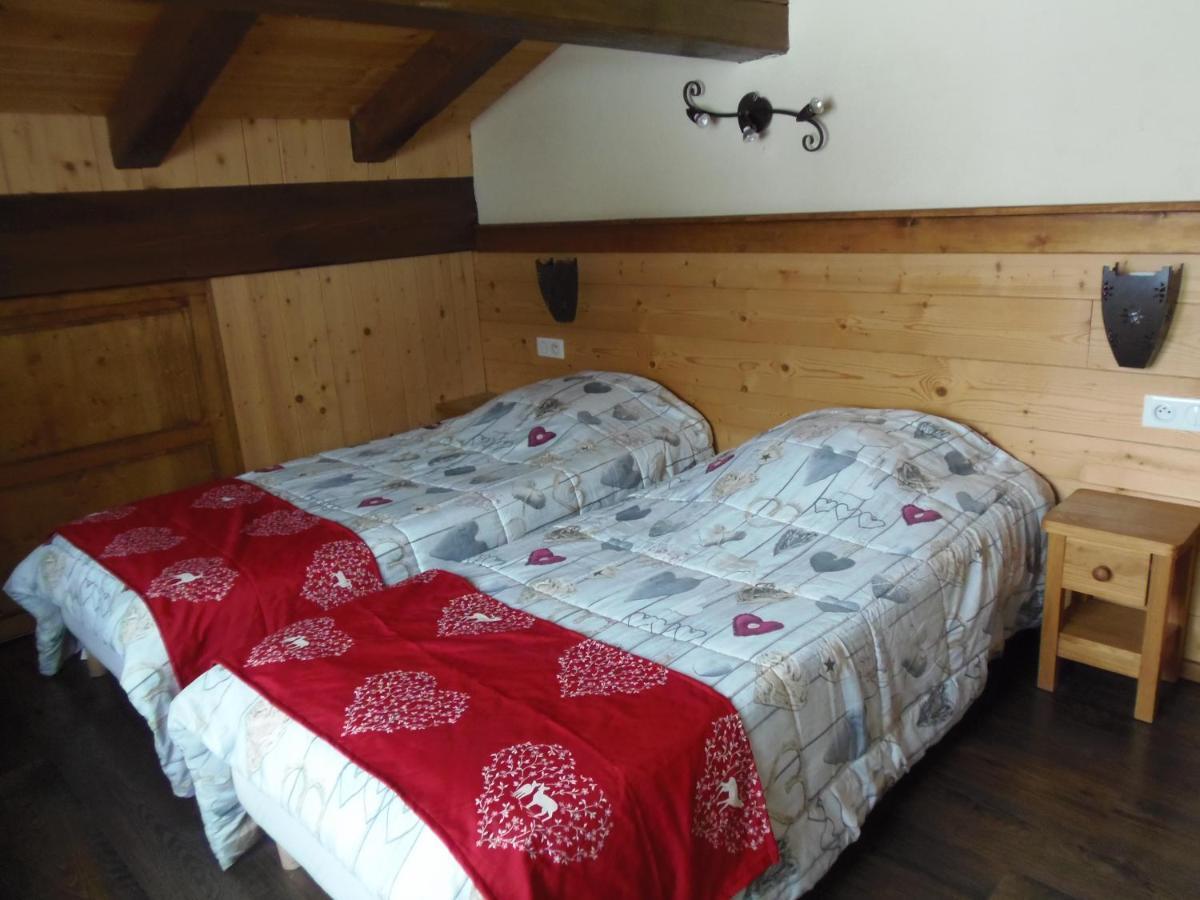 Chalet l'aubépine résidence B&B Bessans Esterno foto